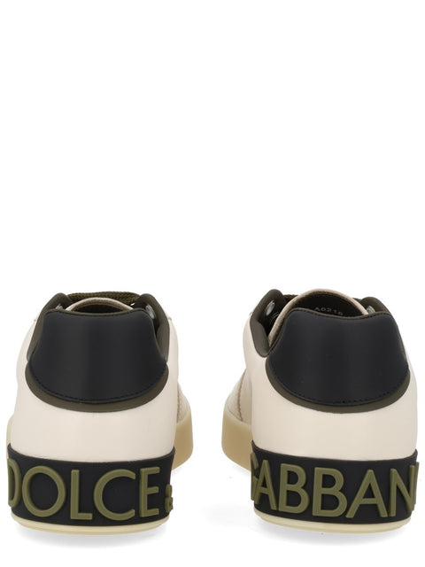 SNEAKER WITH LOGO