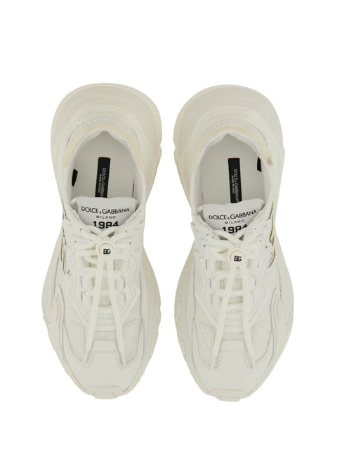 SNEAKER WITH LOGO