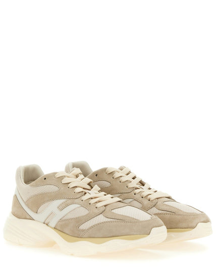 SNEAKER WITH LOGO