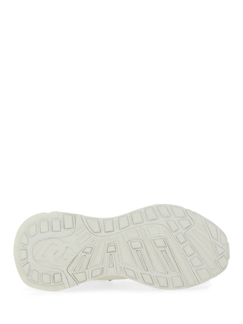 SNEAKER WITH LOGO