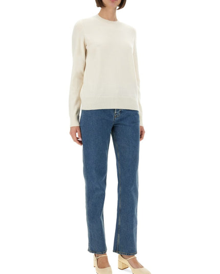 STRAIGHT FIT JEANS