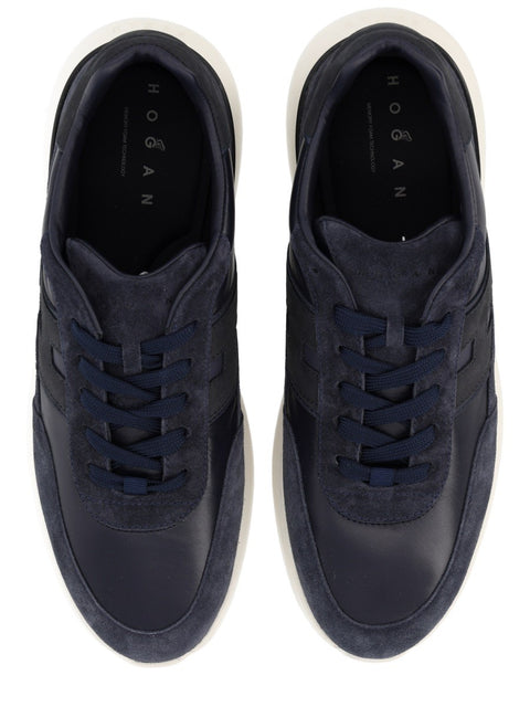 SUEDE SNEAKER