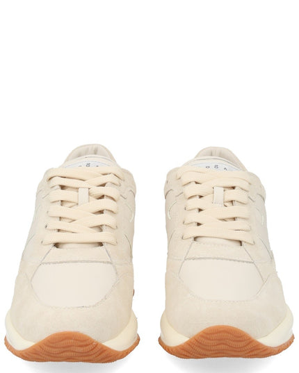 SUEDE SNEAKER