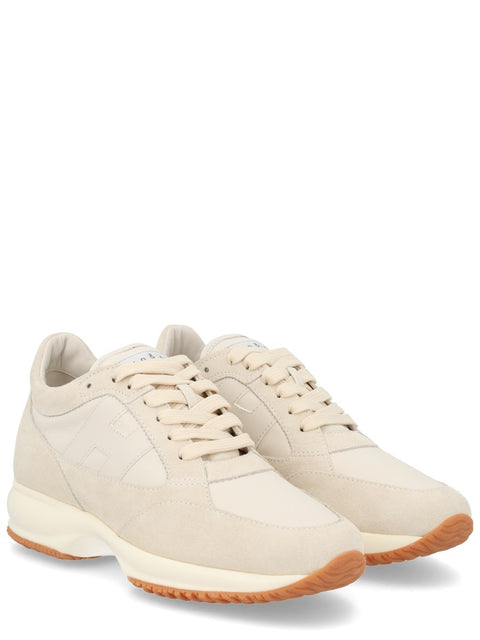SUEDE SNEAKER