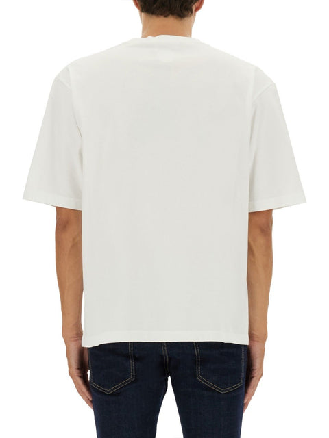 T-SHIRT WITH LOGO