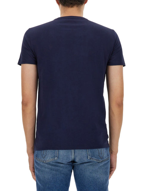 T-SHIRT WITH LOGO
