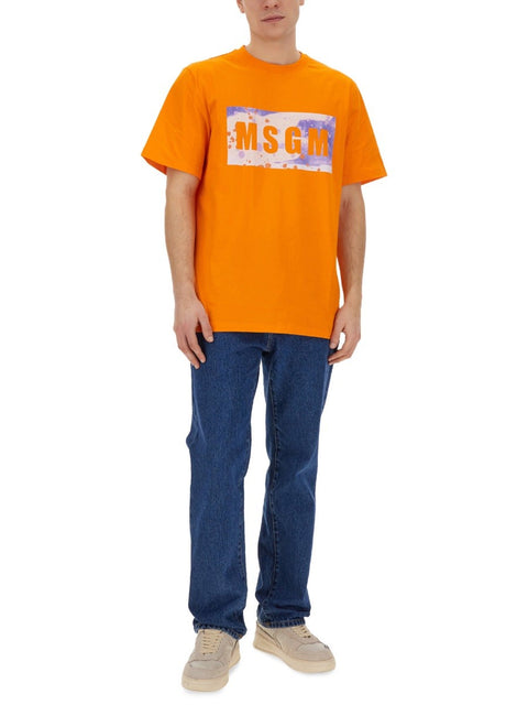 T-SHIRT WITH LOGO