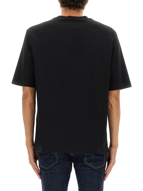 T-SHIRT WITH LOGO