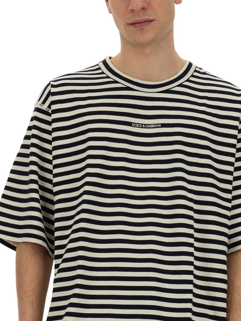 T-SHIRT WITH LOGO