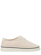 White / 39
