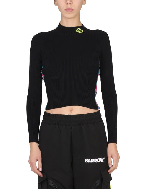 TOP WITH LOGO AND COLORED BANDS