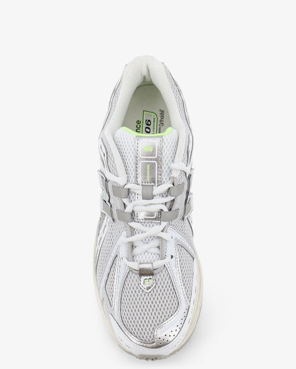 U19063 mesh sneakers with logo on the side