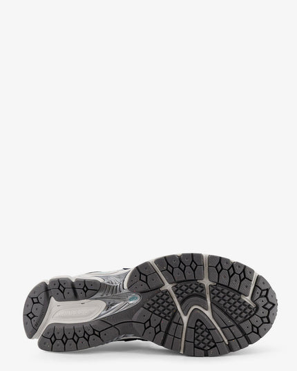 U190688 mesh sneakers with side logo
