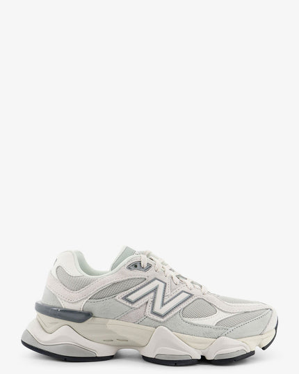 U90602 mesh and suede sneakers with embroidered logo