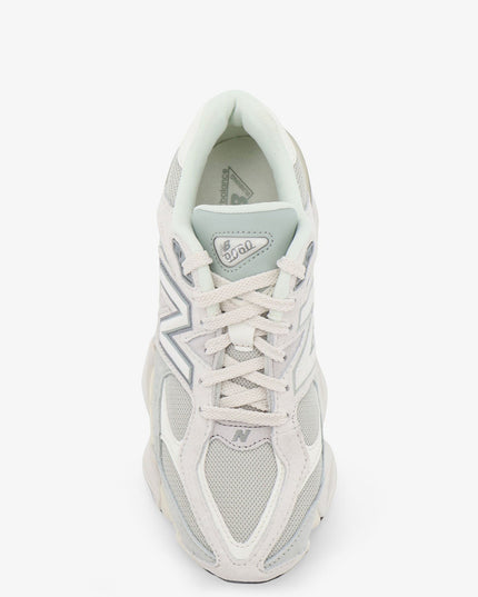 U90602 mesh and suede sneakers with embroidered logo