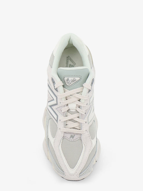 U90602 mesh and suede sneakers with embroidered logo