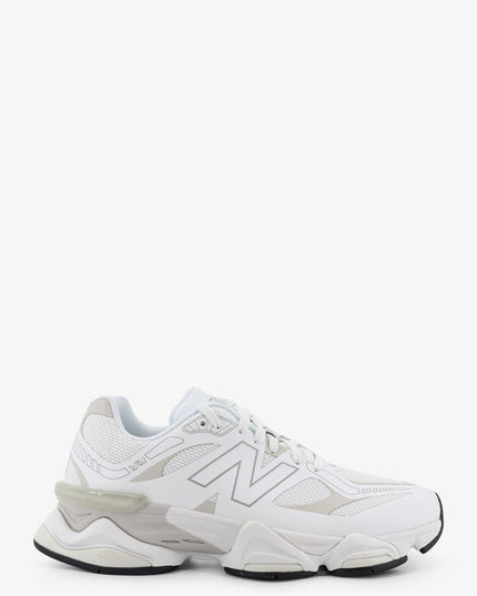 U90608 mesh sneakers with side logo