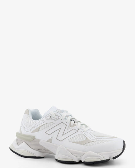 U90608 mesh sneakers with side logo