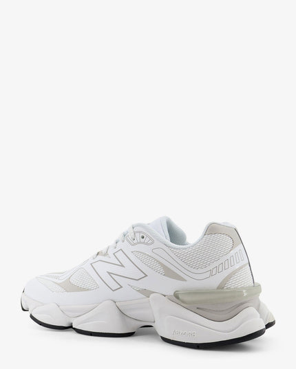 U90608 mesh sneakers with side logo