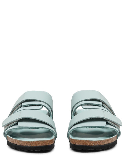uji sandal