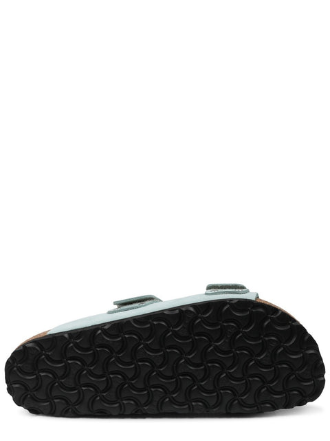 uji sandal