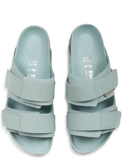 uji sandal