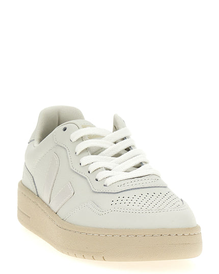Veja | V-90 Sneakers | White | Unisex