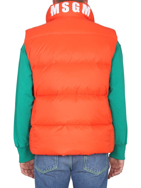 VESTS WITH LOGO