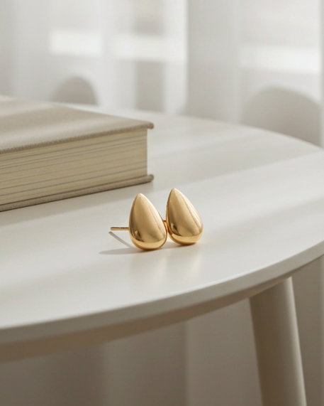 ASTOR Vergoldete Tropfen-Ohrringe – BYMANYC ® New York