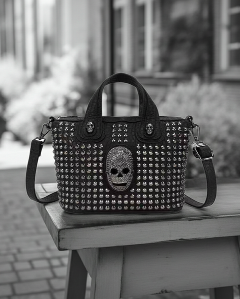 3D Crystal Skull Bag Nietentasche