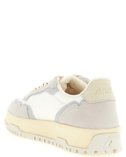 'Wildpace Low' sneakers