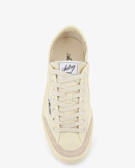 Windscape canvas sneakers with side logo label
