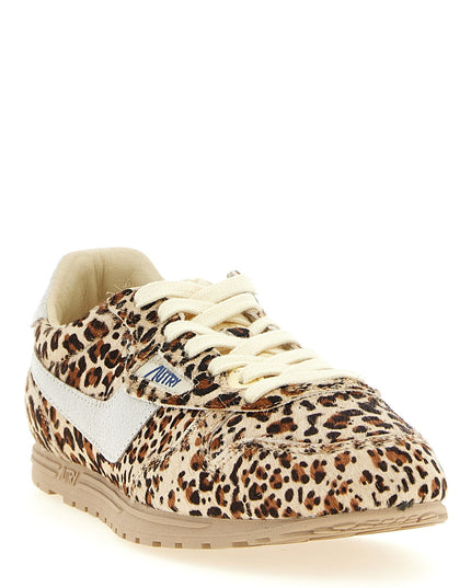 'Windspin Low' sneakers