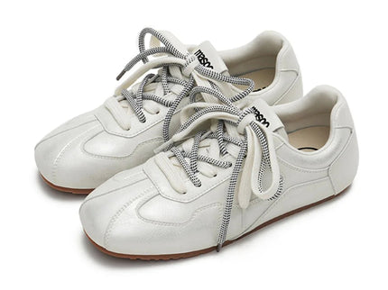 Damen Dual Lace GAT Flache Tokyo Sneakers – Retro Minimalist Trainer