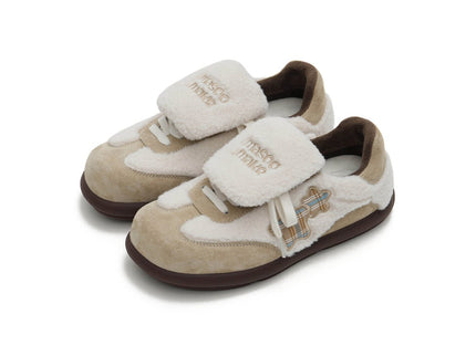 Women's Sherpa Velcro Sneakers – Plaid Star Patch Cozy Winter Shoes