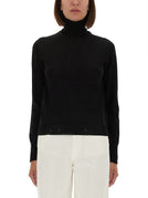 Black / M