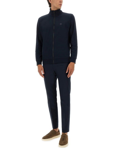 ZIP SWEATSHIRT.